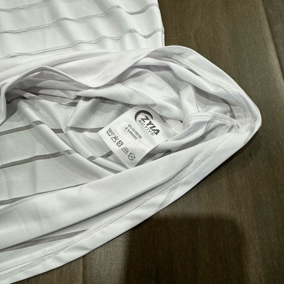 Zyia Active Havana Tank in White, Lightweight, Workout sz XL Striped Mesh - Picture 5 of 5